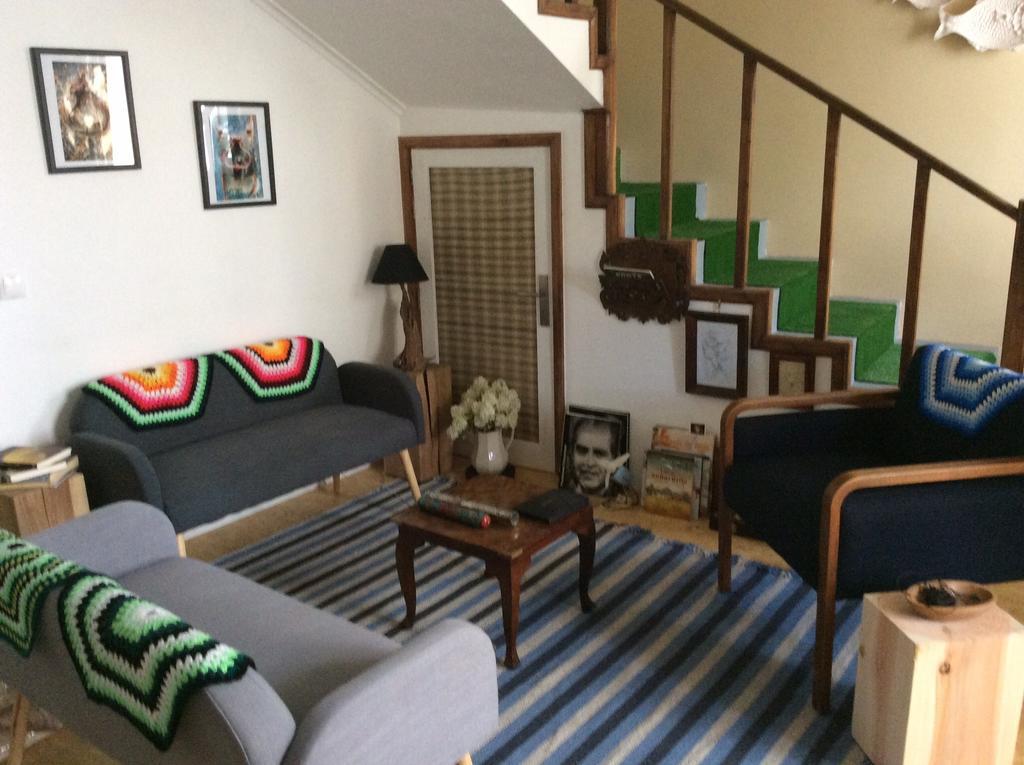 Marina Lounge Hostel Понта-Делгада Экстерьер фото