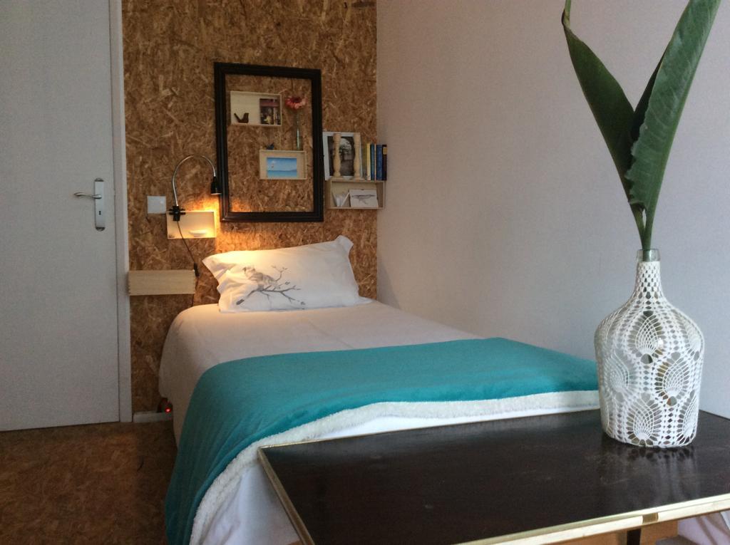 Marina Lounge Hostel Понта-Делгада Экстерьер фото