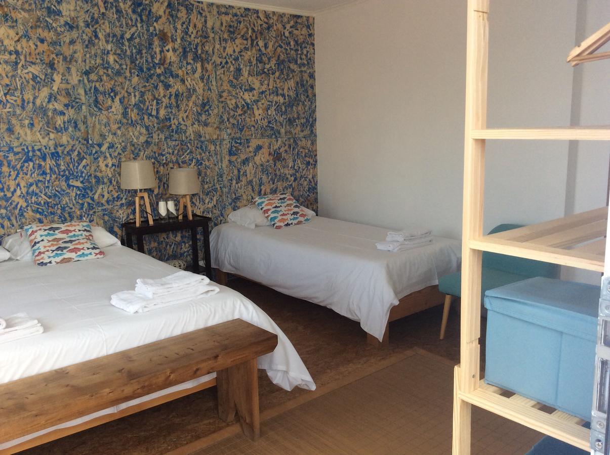 Marina Lounge Hostel Понта-Делгада Экстерьер фото